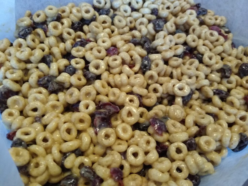 Homemade Cereal Bars Recipe ⋆ Jupiter Hadley